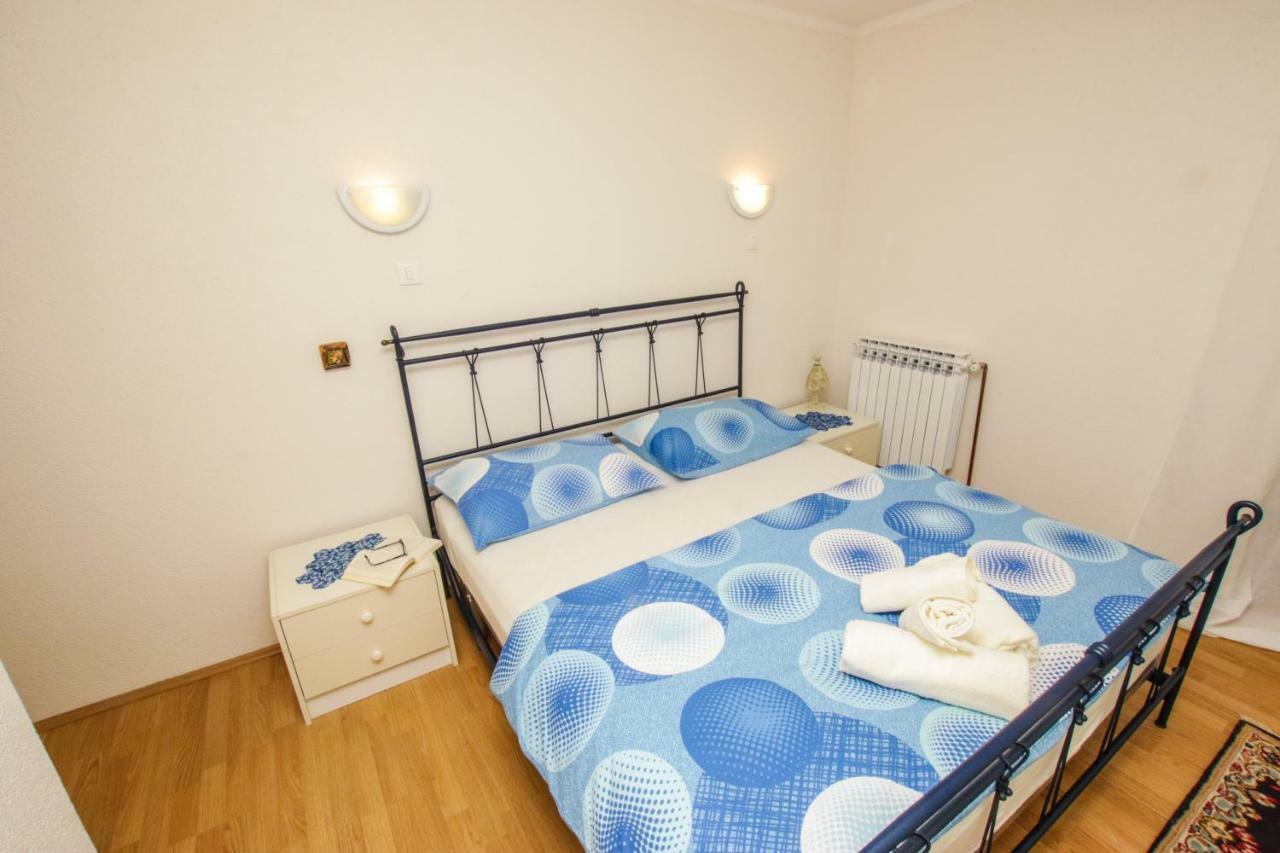 Apartment Dori Porec Esterno foto